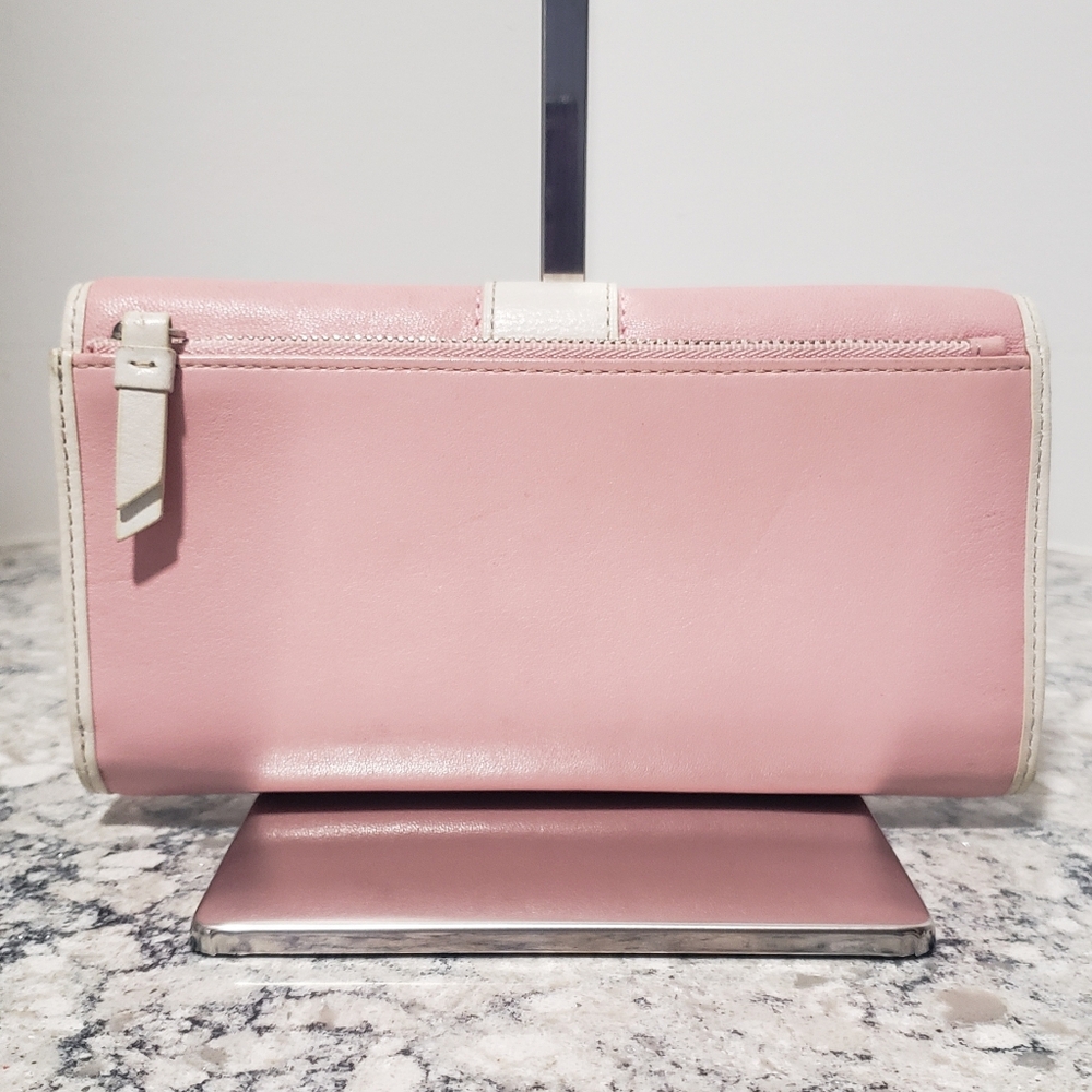 Coach Pink and White Leather Chain Wallet - Picture 10 of 12